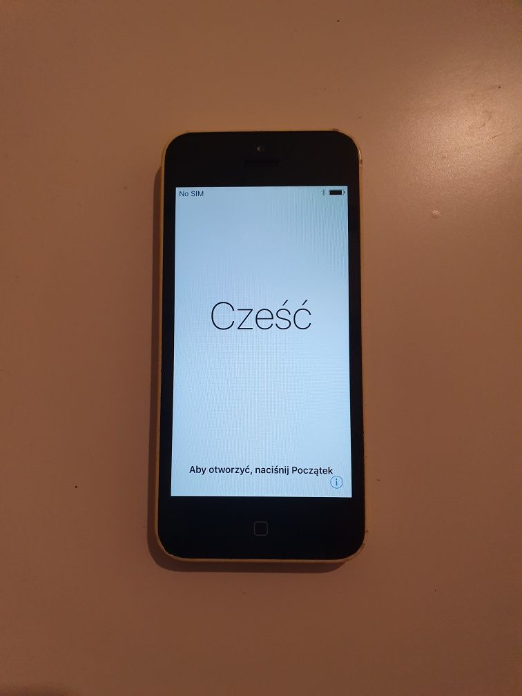 Żółty iPhone 5c 16 GB