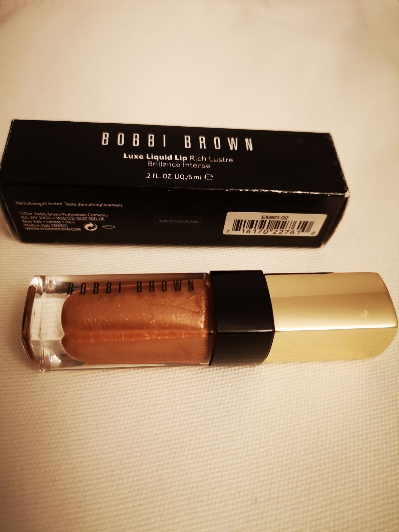 Bobbi Brown Złoty błyszczyk do ust