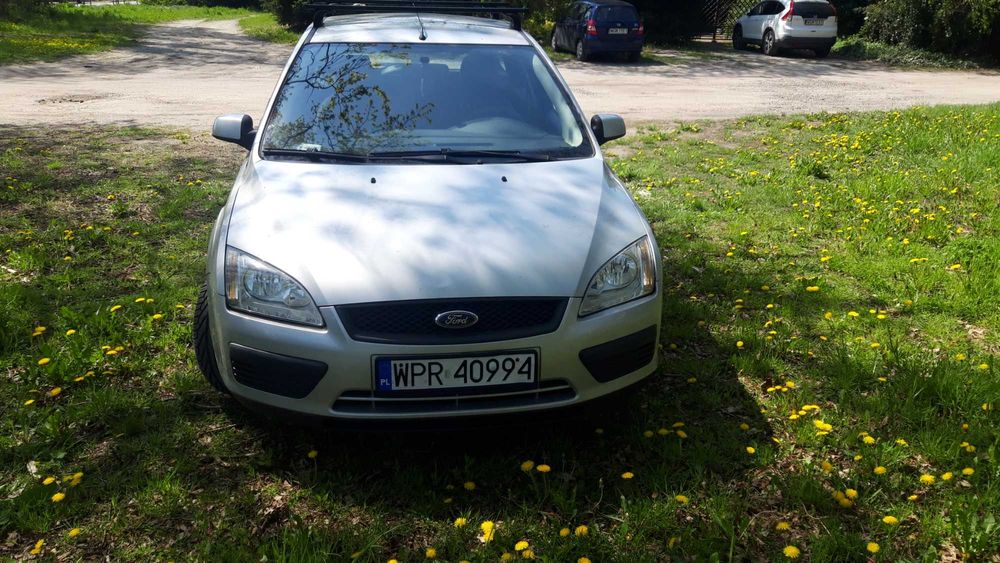 Sprzedam Forda Focus Benzyna 1 6