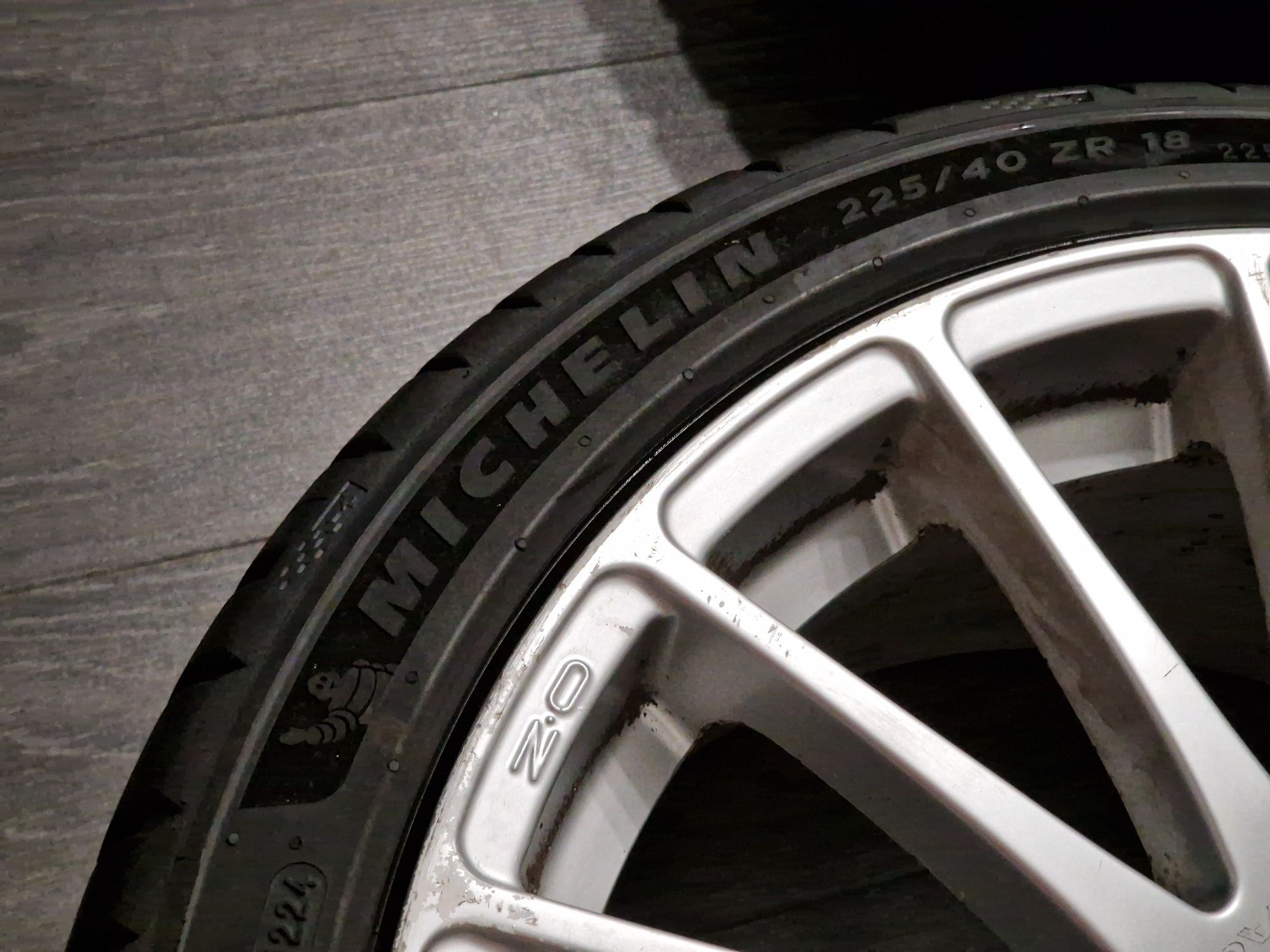 Koła OZ SUPERTURISMO 18x8" 5x100 Michelin PilotSport 225/40/18 2024
