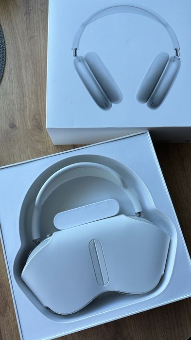 AirPods Max Нові