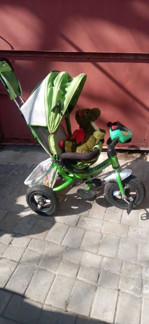 Продам детский трехколесный велосипед коляску с ручкой Tilly Camaro