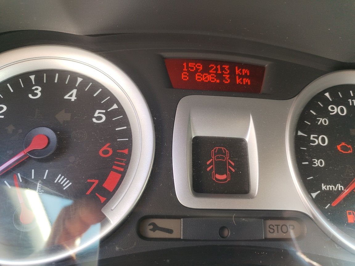 Renault clio 1.2 16v confort poucos klm