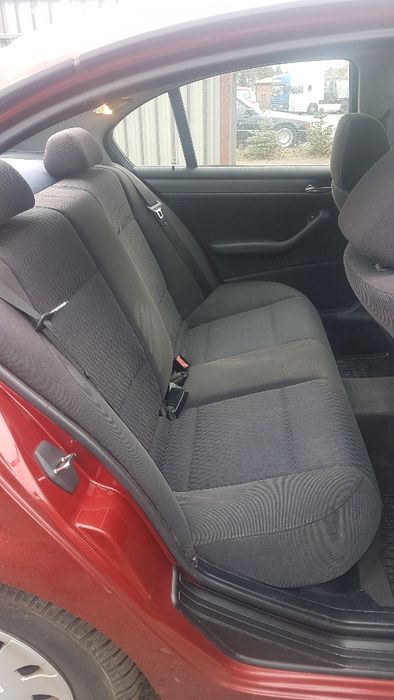 Maska błotnik zderzak lampa drzwi BMW E46 sienarot metallic
