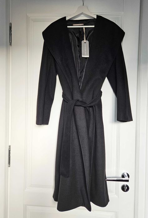 Płaszcz czarny piękny, nowy (THE MERCER) N.Y.