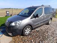 Peugeot Partner 1.6 benzyna 98KM 175000 przebieg