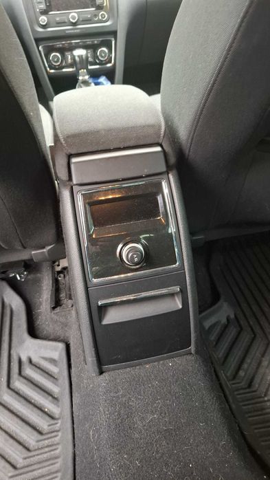 Skoda Superb 2.0 TDI 140 KM Active 2014 DSG, polski salon, prywatnie