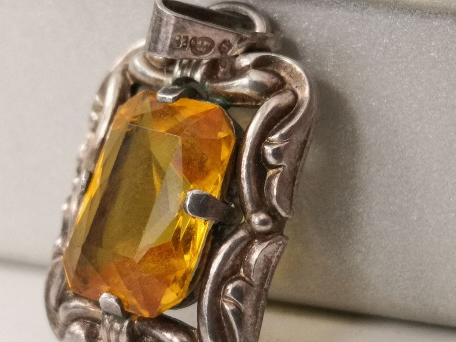 Bardzo stara srebrna zawieszka srebro stare biżuteria srebrna prl 830