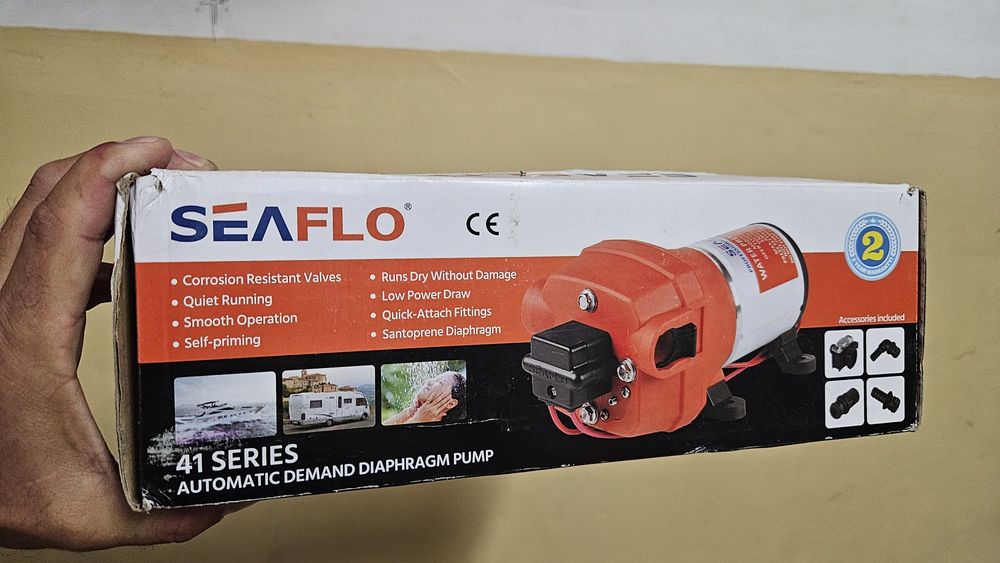 Pompa wody cisnieniowa SEAFLO 12V 12,5 L/min łodzi ,kampera, przyczepy