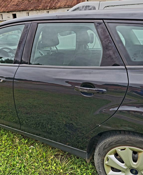 Drzwi tylne lewe Ford Focus Mk3 FB czarny NOWE