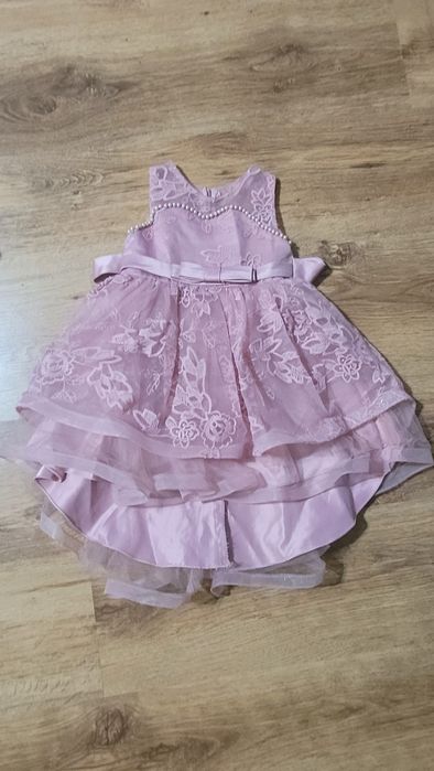 Ubrania dla dziewczynki