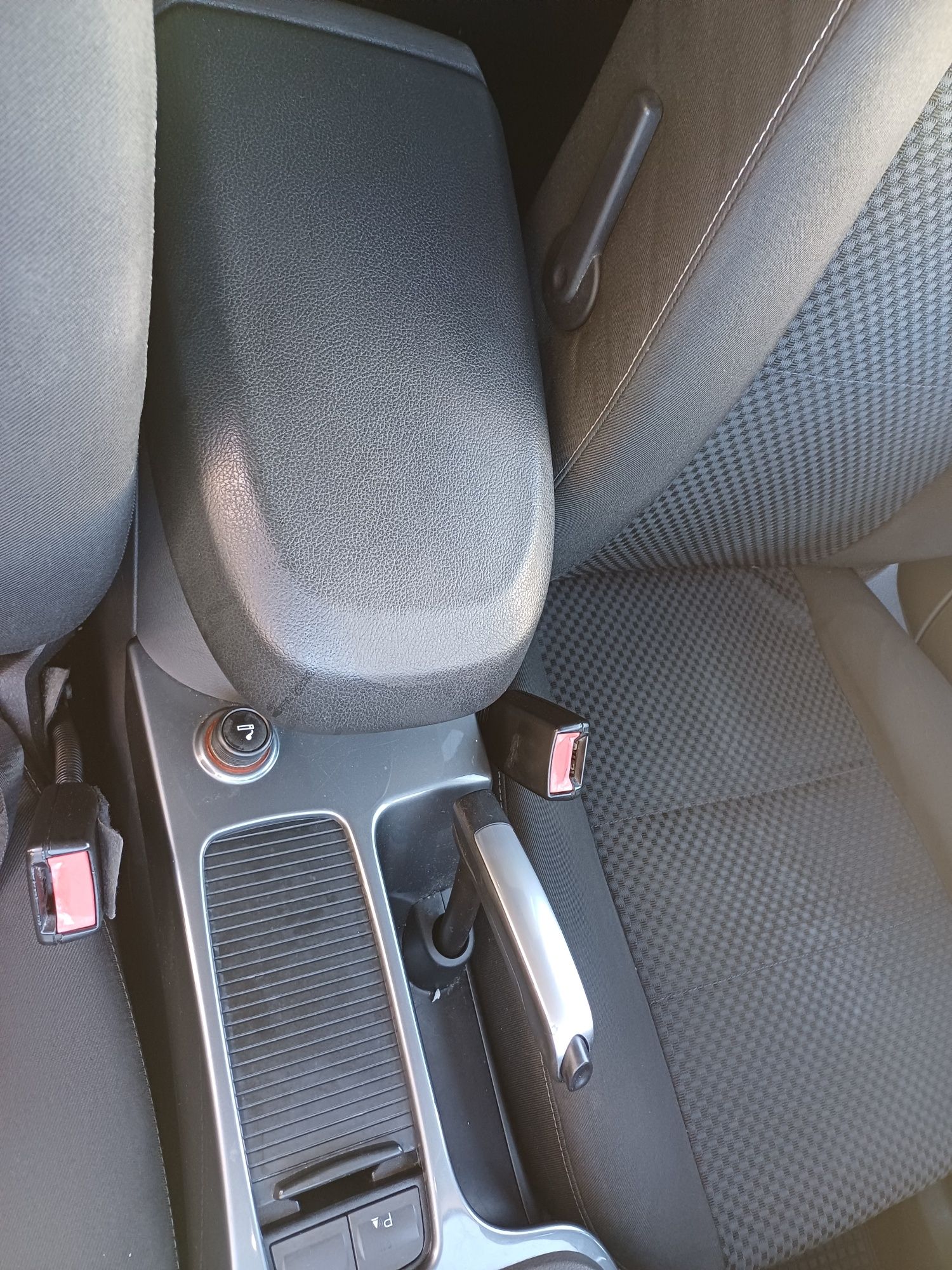 Ford C-Max Titanium 1.6 tdci 2011, Nacional.