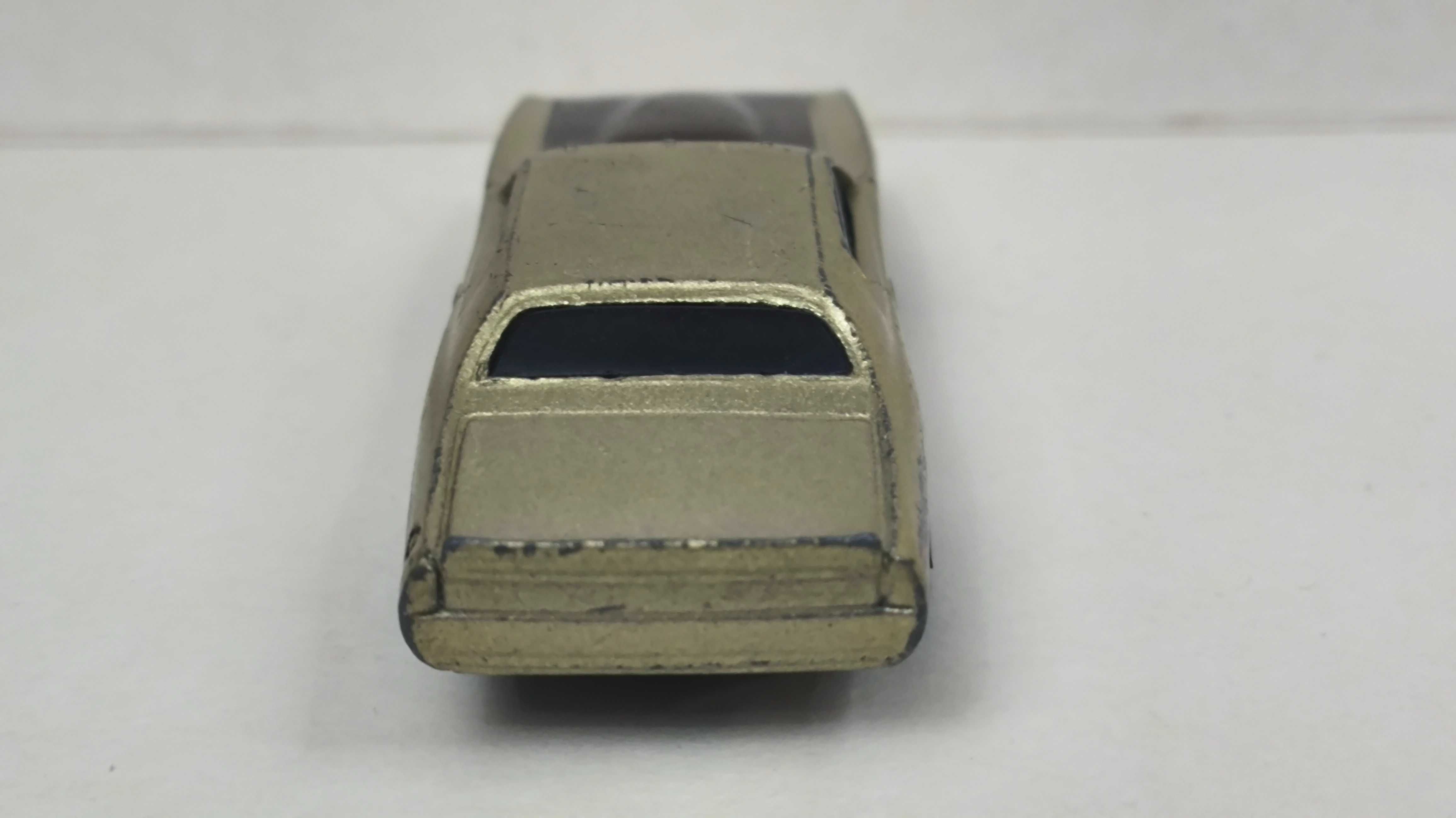 Машинка Dodge Charger 1974 Hot Wheels