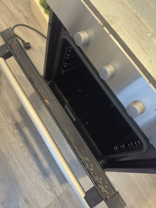 Forno de encastre USADO a FUNCIONAR