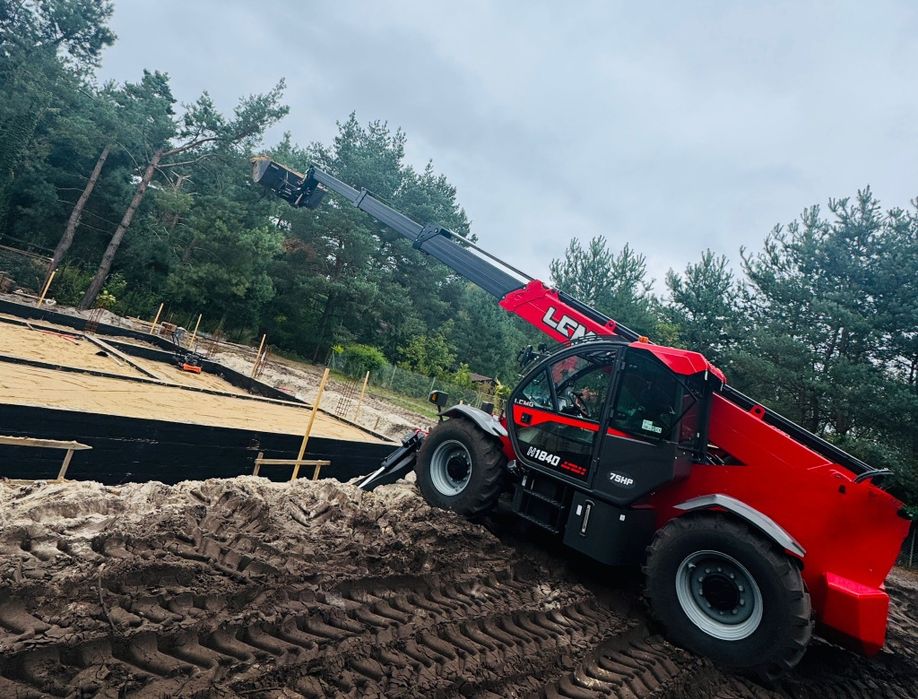 Ładowarka teleskopowa j 17,6m WYNAJEM