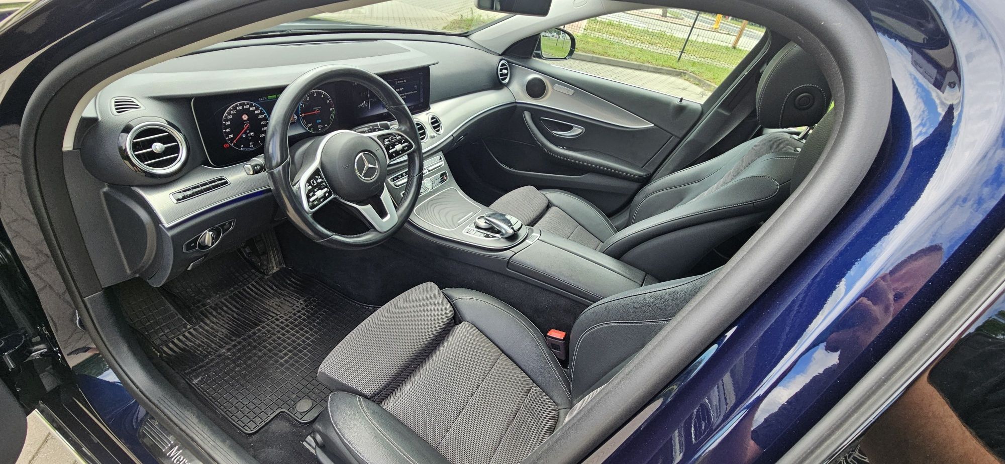 Mercedes E300de Hybryda Plug In 1 właściciel w pl