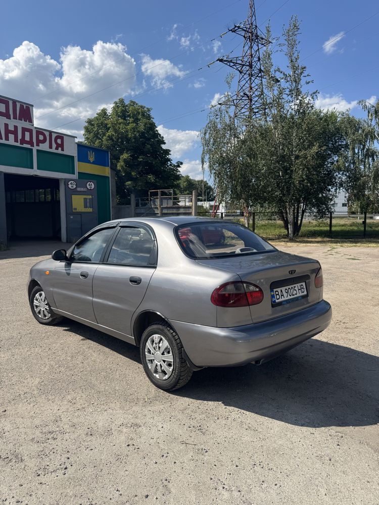 Продам Ланос 1.5 на газу