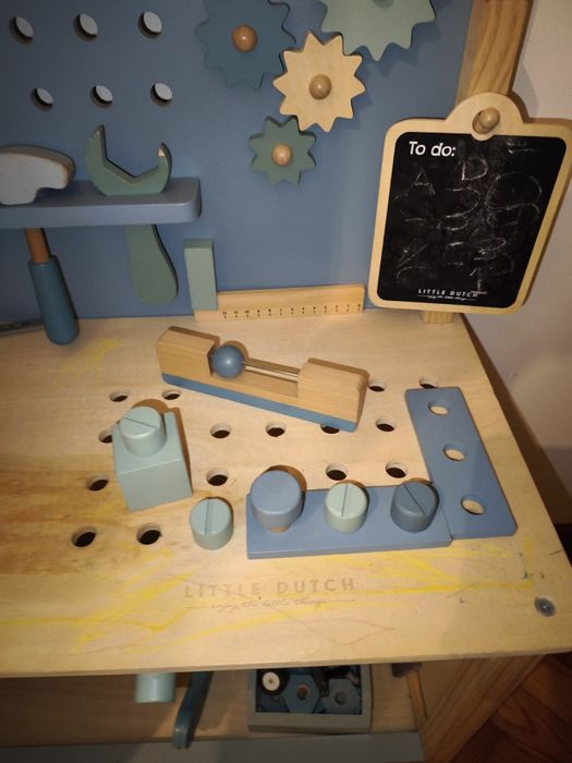 Mesa de trabalho de ferramentas (madeira) - infantil