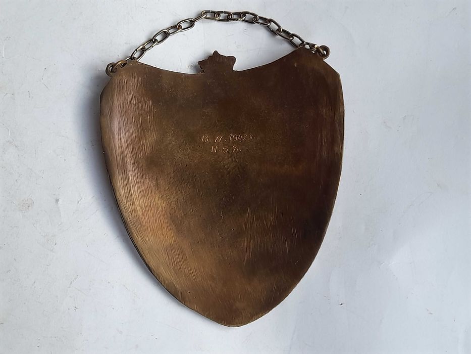 Ryngraf Narodowe Siły Zbrojne z Matką Boską i orłem w koronie (15 cm)