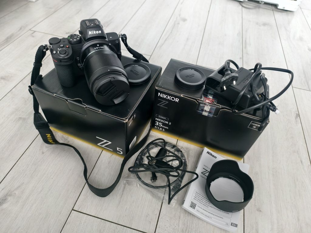 Aparat Nikon z5 plus obiektyw Nikkor Z 35mm f/1.