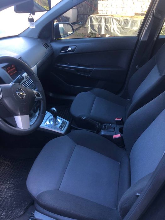 Opel Astra 1.6 2013рік 69тис оригінального пробігу