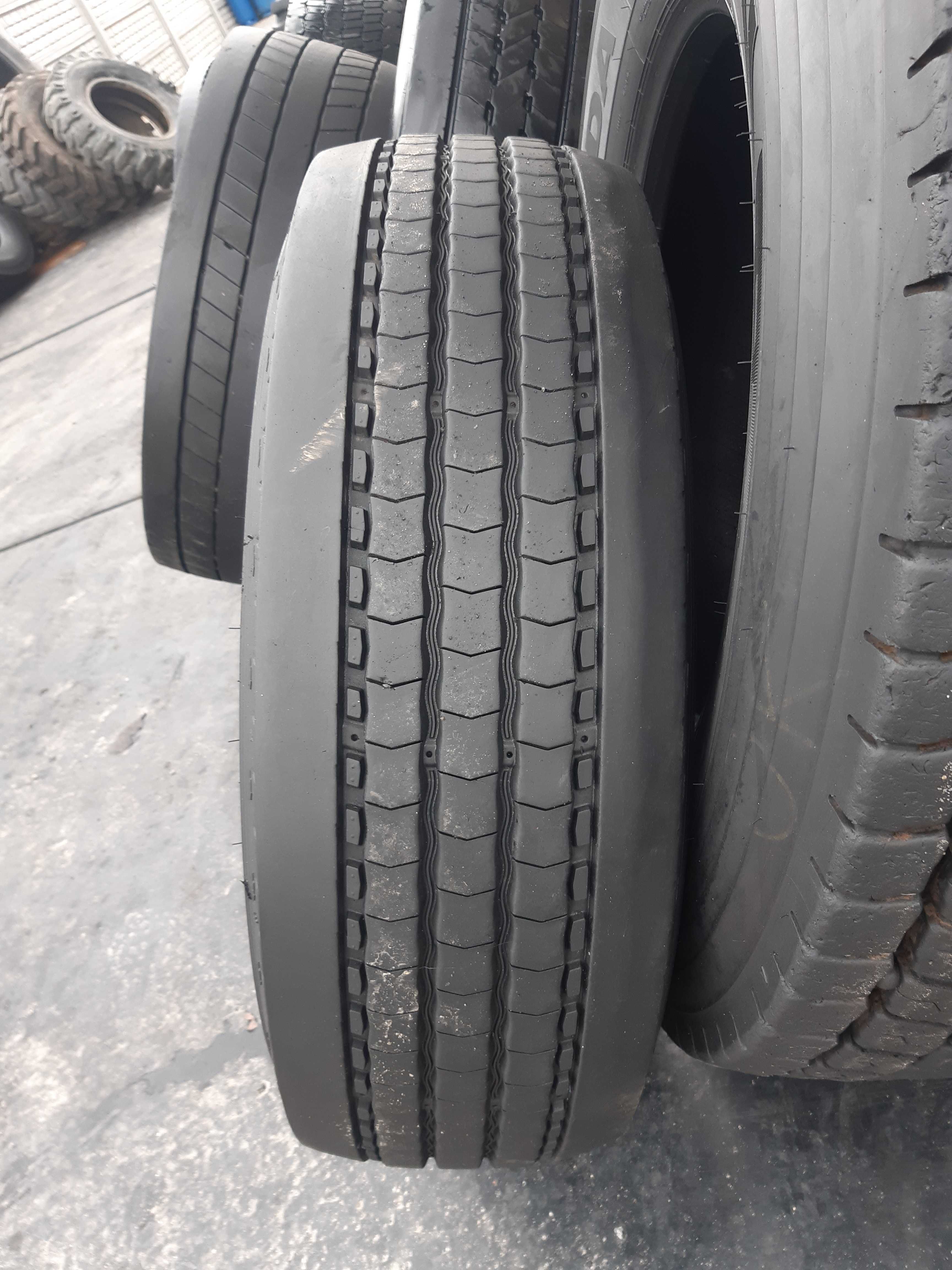 285/70R19.5 Michelin X Multi Z przód