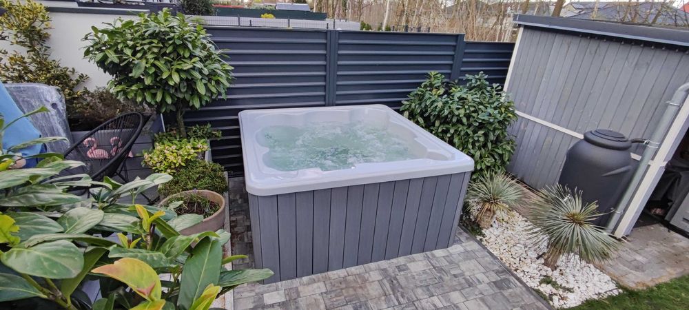 Wanna ogrodowa Spa 210x210 6-cio osobowa