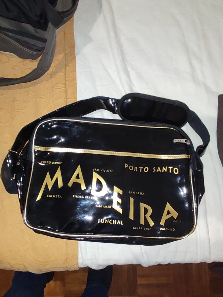 Malas senhora perfeito estado 7 euros cada uma