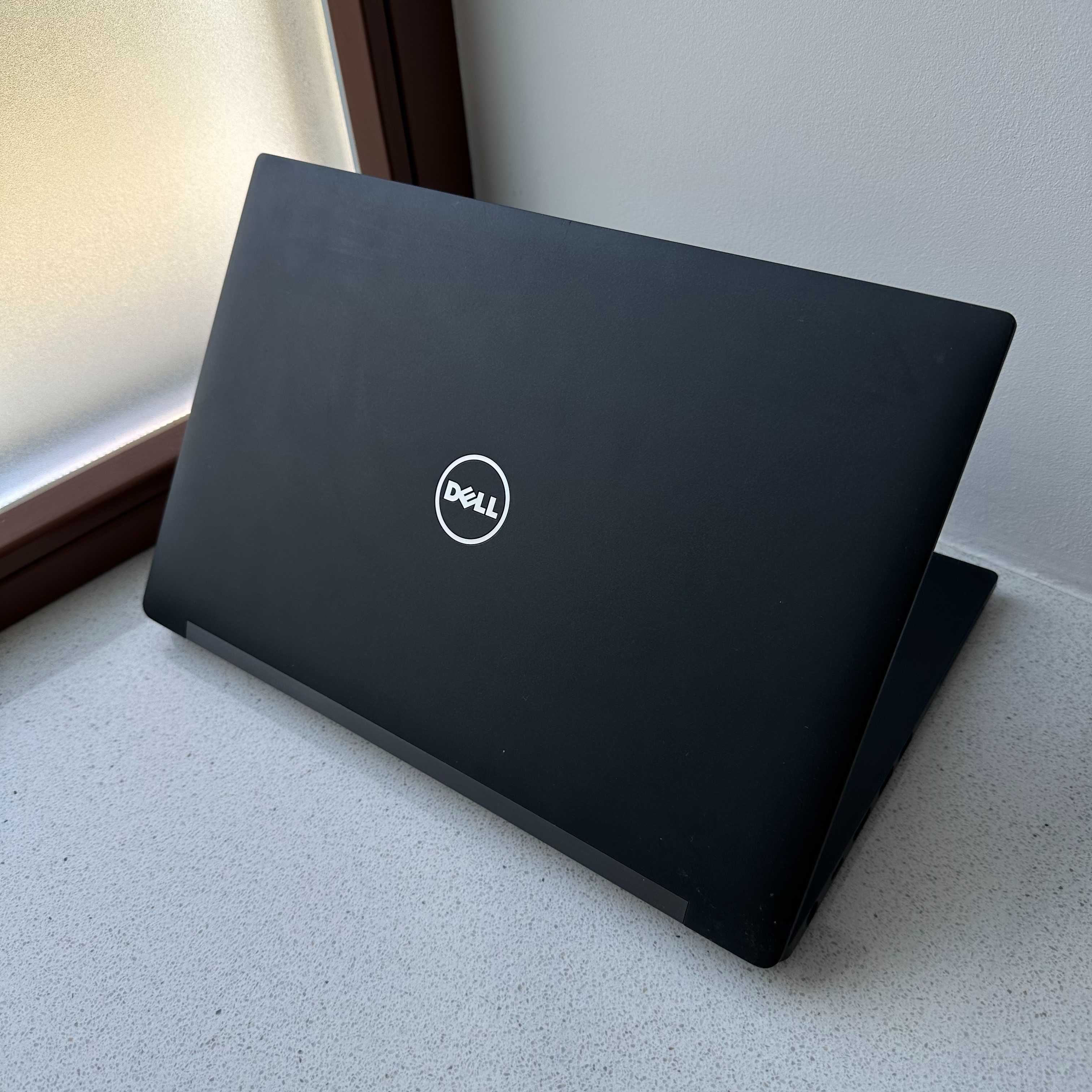 Laptop Dell Latitude 14" Fullhd IPS i7 256/8RAM
