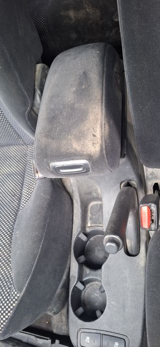 Плафон салону підлокітник хундай туксон 2007р