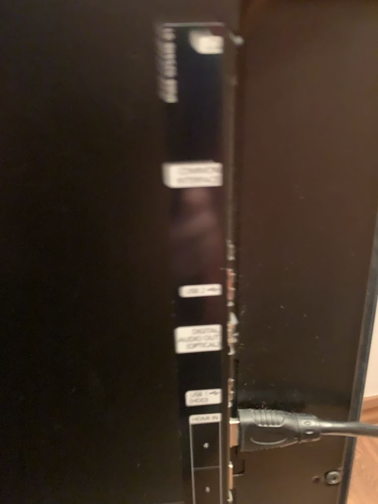 Telewizor Samsung przekatna 110 cm sprawny  dlugosc 98 cm