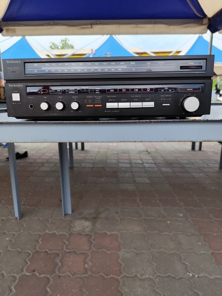 Amplituner stereo Technics SA-Z50