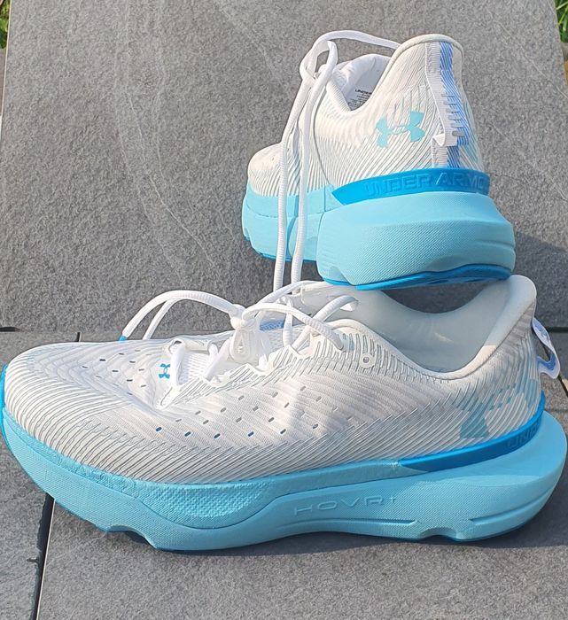Buty do biegania Under Armour UA Infinite Pro rozmiar 45.  45.5