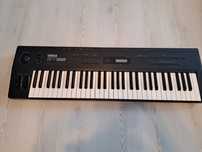 Syntezator Yamaha Sy22