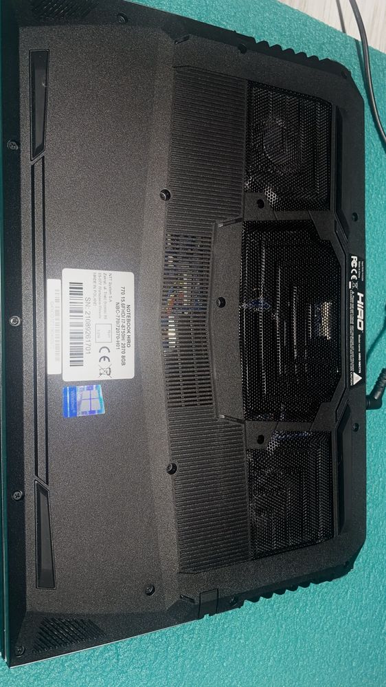 Laptop HIRO 770q 15.6" IPS RTX 2070 MAX-Q 144Hz i7-8750H
