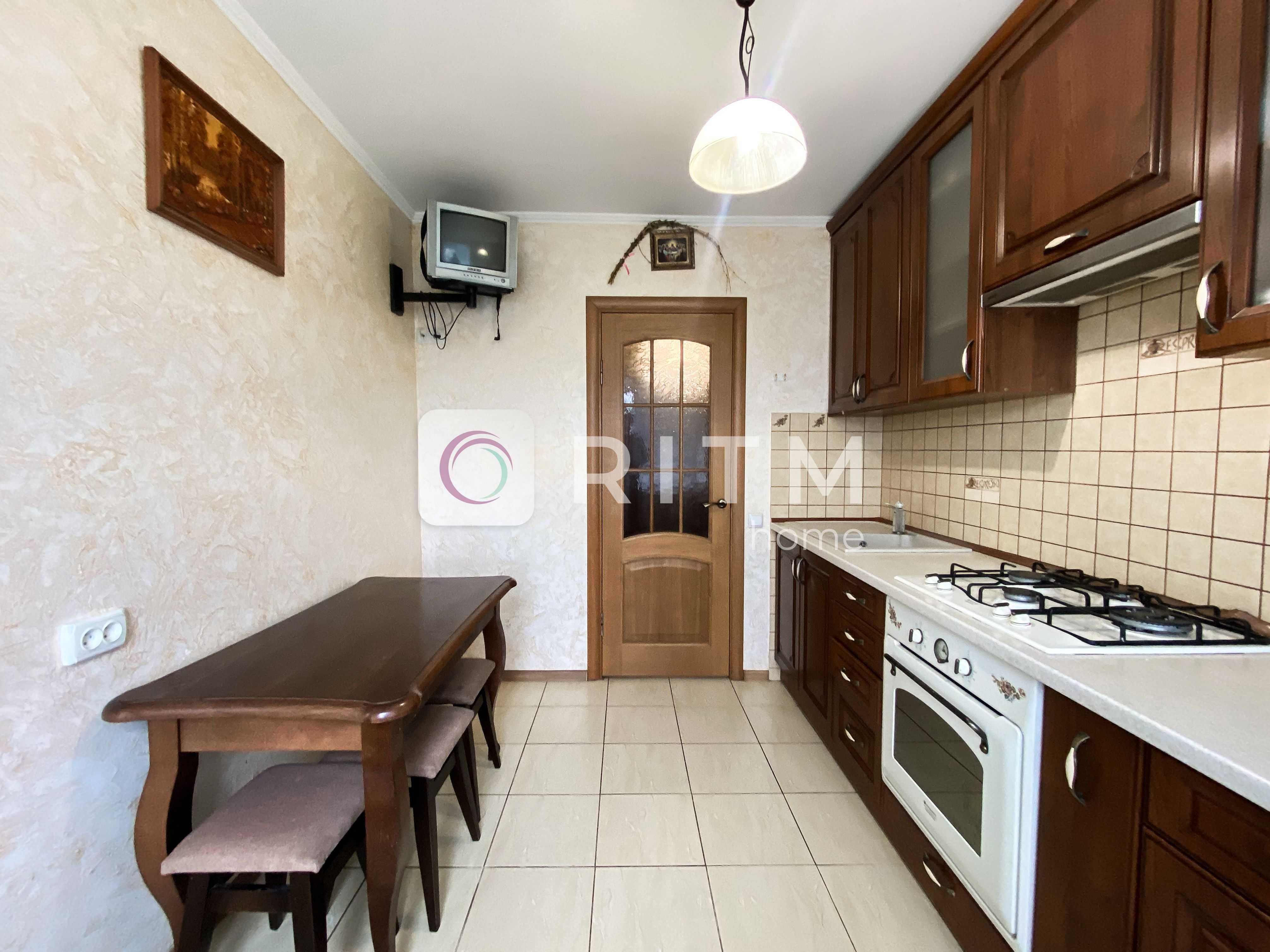 Продаж 3 кім. квартири по вул. Наливайка.