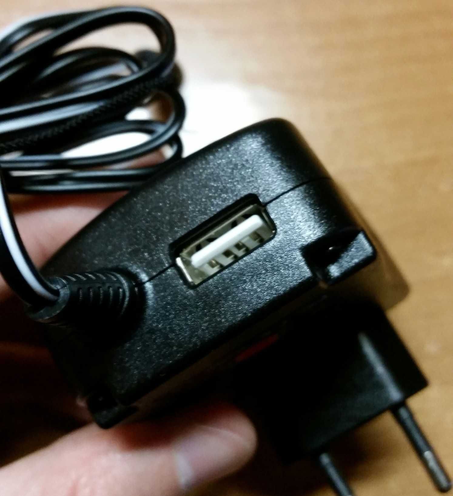 Универсальный блок питания адаптер 30W 3V-12V 3+A с переходниками +USB