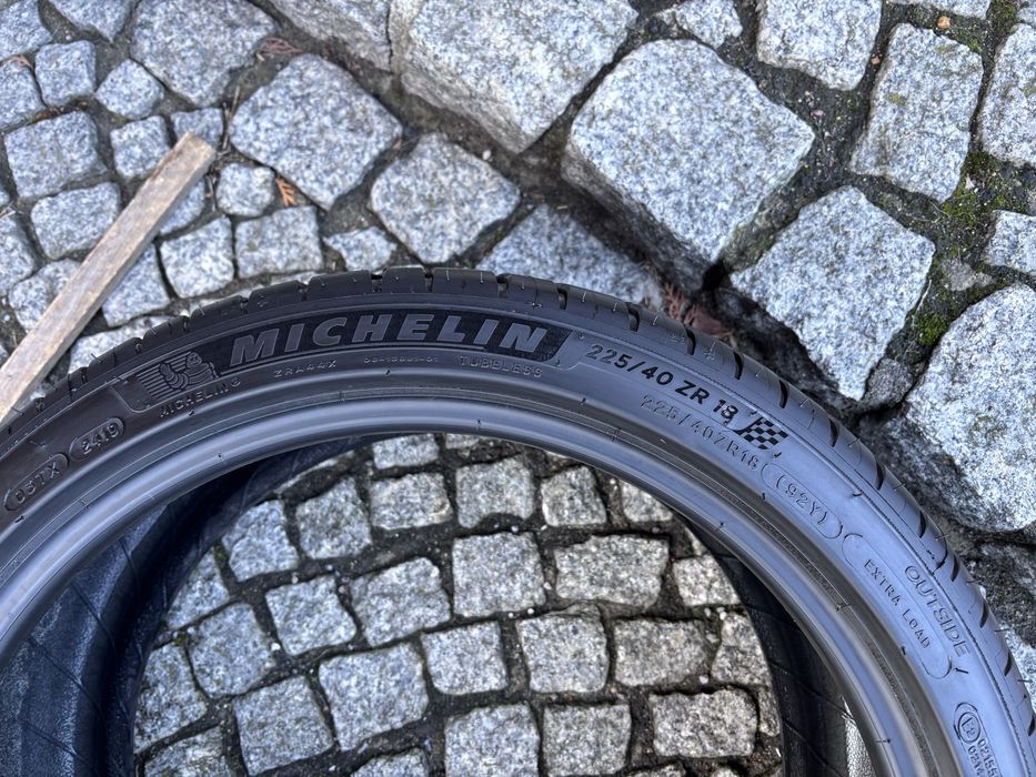 Letnie Michelin Pilot sport 4 225/40 R18 92Y XL Demo