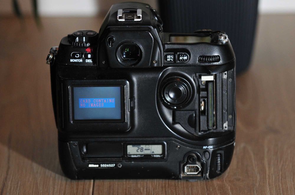 Nikon D1 LEGENDA cyfrówek