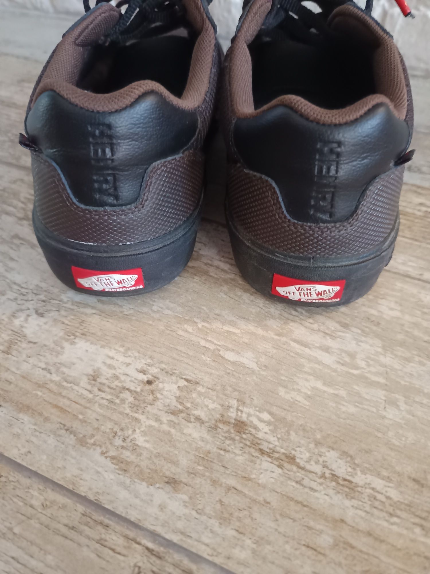 Sapatilhas Vans castanho