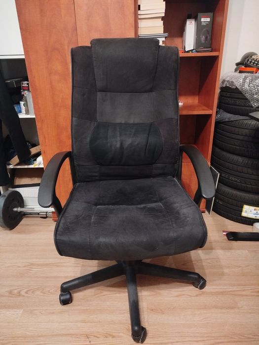 Krzesło biurowe regulowane