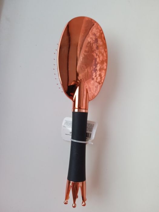 Нова щітка для волосся