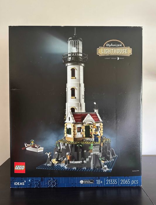 Lego IDEAS Motorised Lighthouse