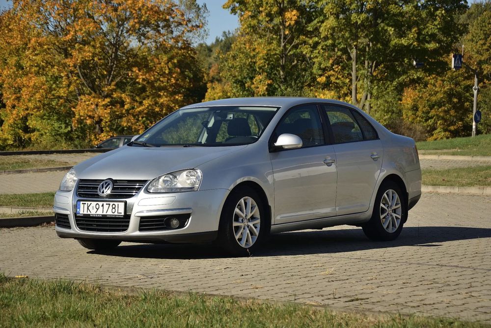 Volkswagen Jetta 2009r*Lift,*pakiet 999*Alu VW-16*CLIMA*Salon PL*Bezwypadkowy*Zadbany*