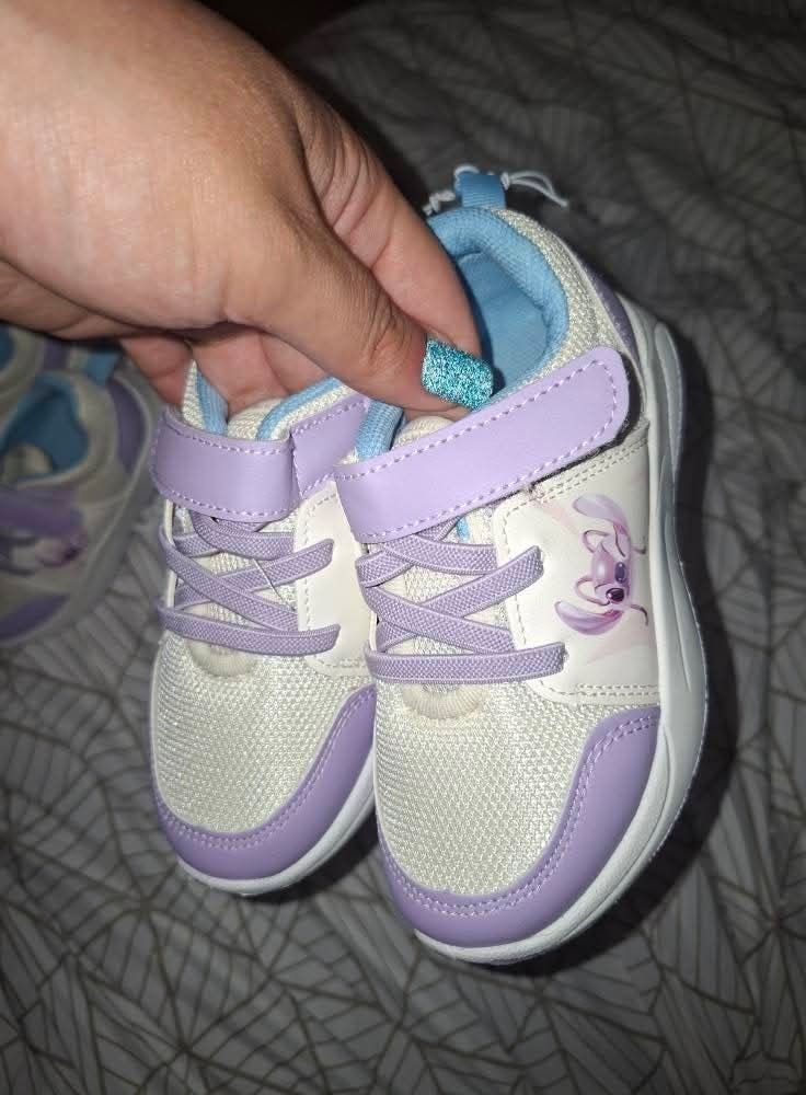Adidasy Stich nowe z metką