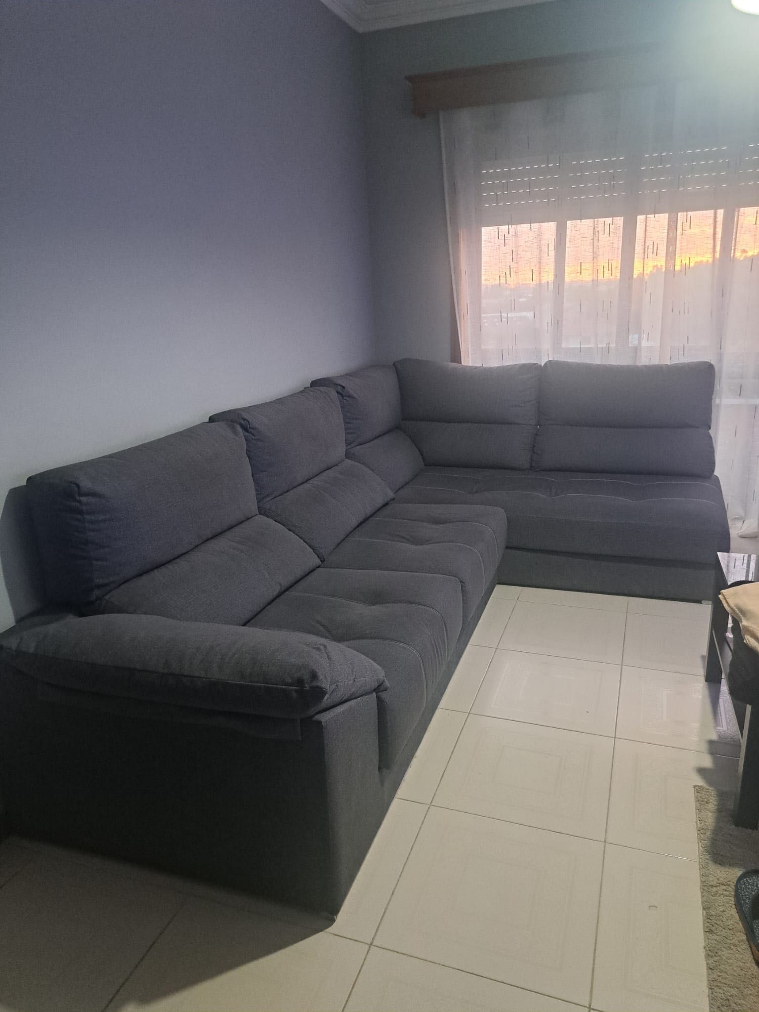 Sofá impecável como novo