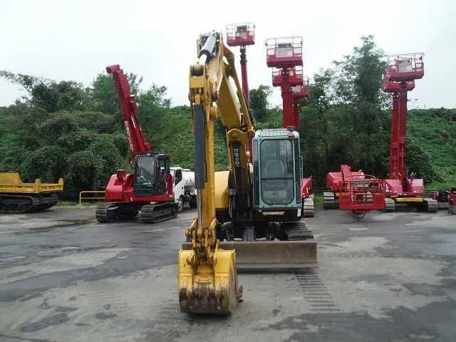 Екскаватор гусеничний Yanmar B7