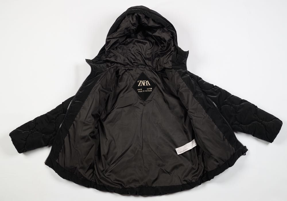 Дитяча куртка Zara. Розмір 128