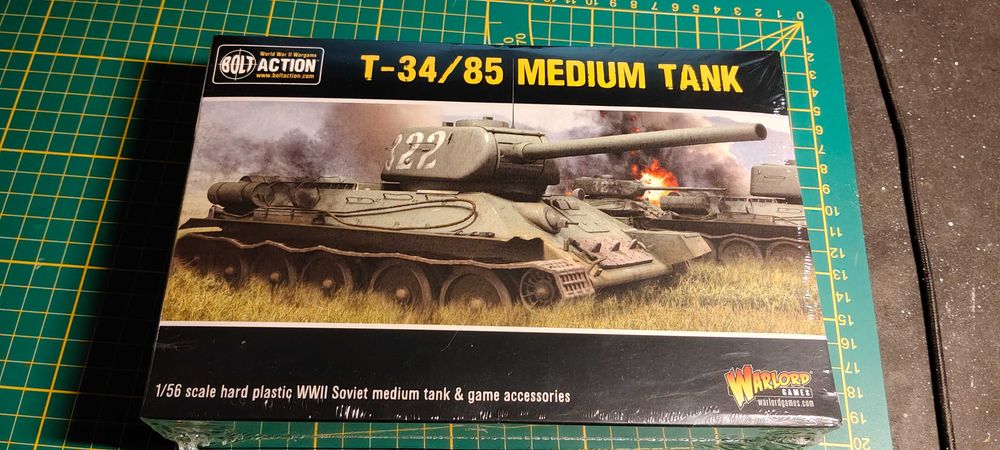 Bolt Action czołg sowiecki t-34/85