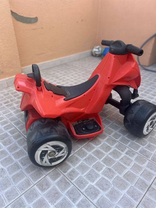 Moto4 bateria para crianca